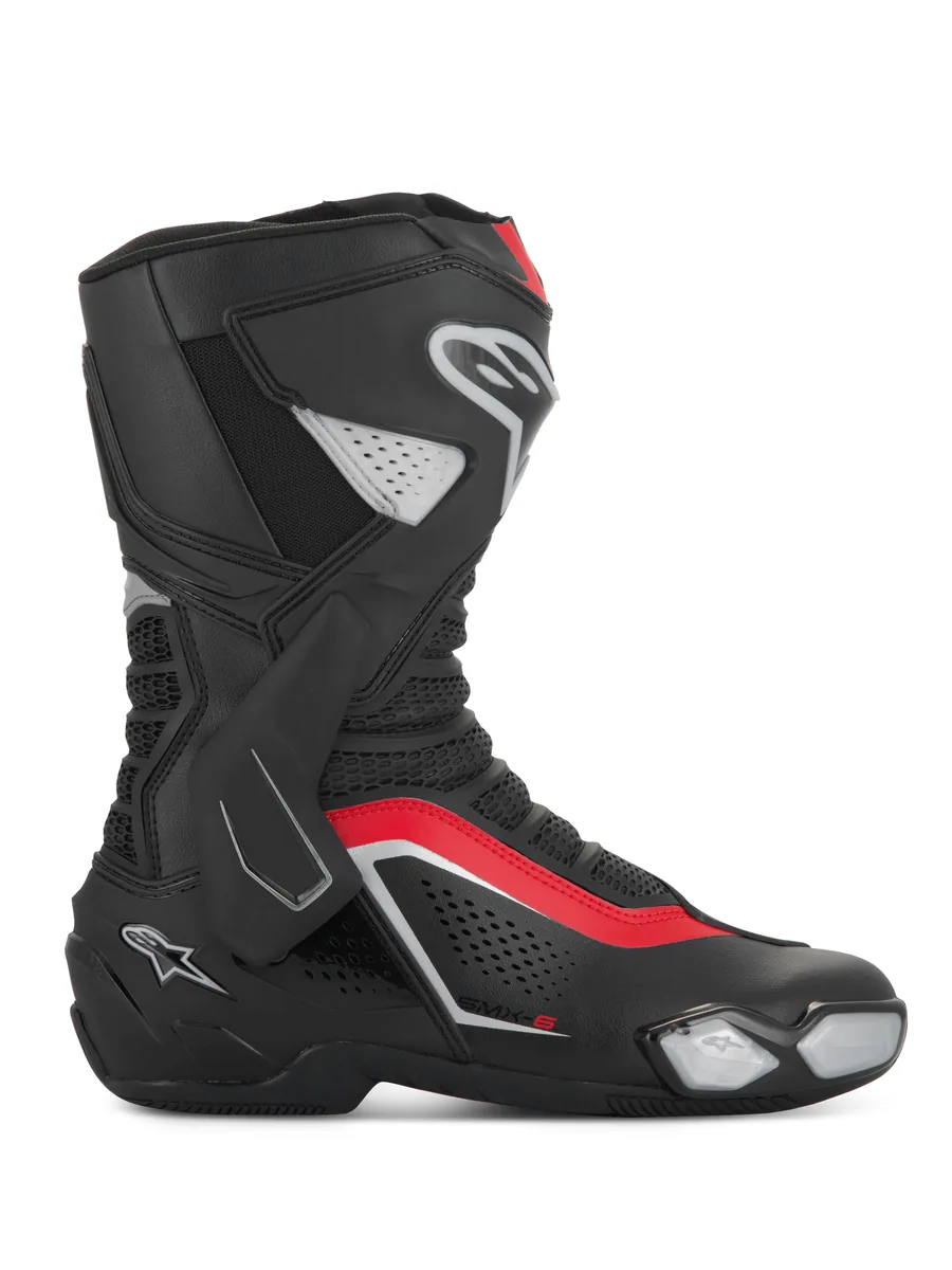 מגפי רכיבה Alpinestars SMX-6 V3 Vented בצבע שחור כסף אדום מגפי רכיבה אלפינסטארס Alpinestars SMX-6 V3 Vented בצבע שחור כסף אדום