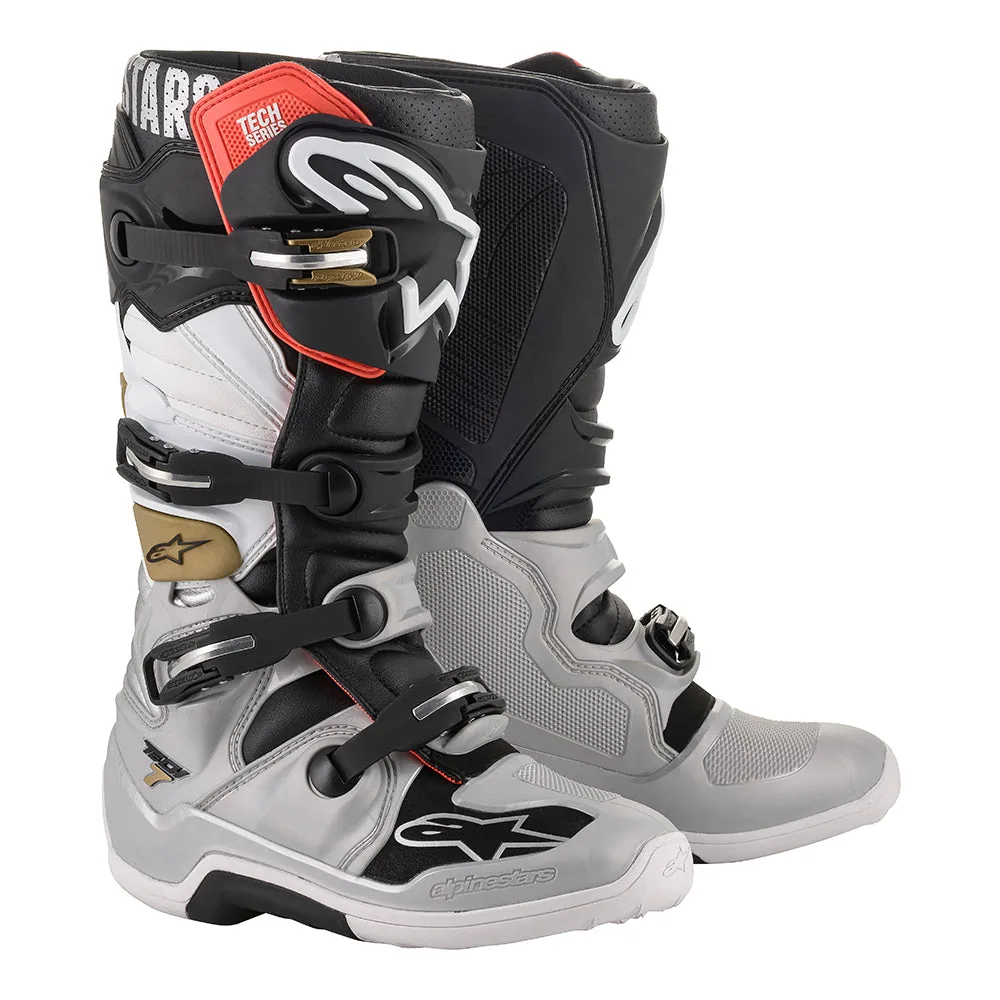 מגפי רכיבת שטח אלפינסטארס Alpinestars Tech 7 בצבע אפור שחור מגפי רכיבת שטח אלפינסטארס Alpinestars Tech 7 בצבע אפור שחור
