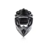 קסדת שטח ACERBIS Steel Carbon בגימור קרבון עם גרפיקה כסופה
