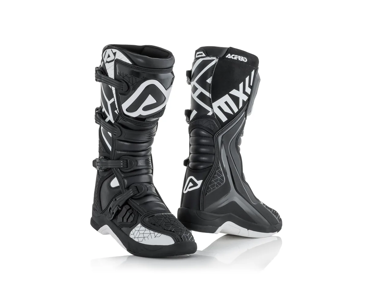 מגפי שטח ACERBIS X-Team בצבע שחור-לבן מגפי שטח ACERBIS X-Team בצבע שחור-לבן