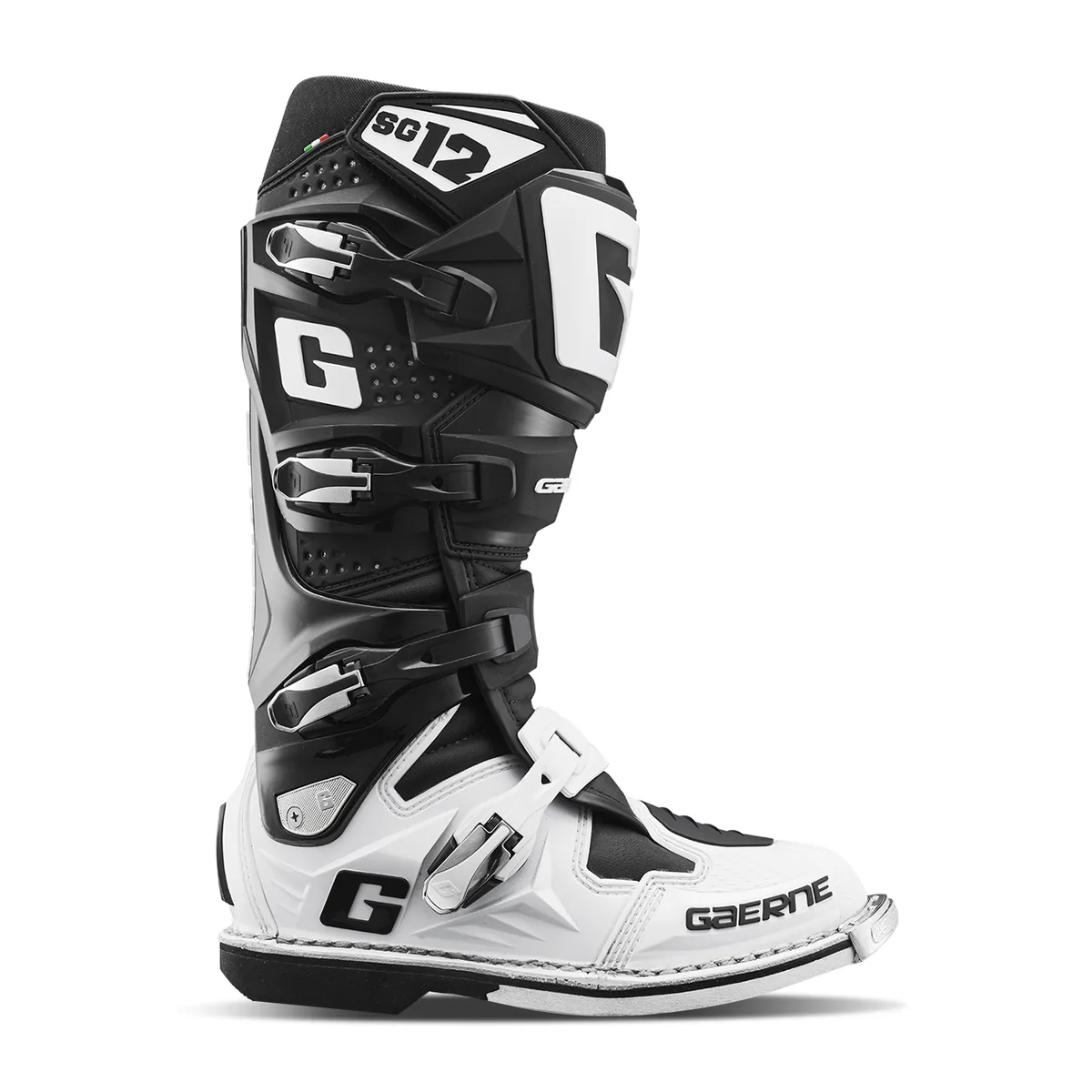 מגף מוטוקרוס GAERNE SG12 בצבע שחור-לבן מגף מוטוקרוס GAERNE SG12 בצבע שחור-לבן