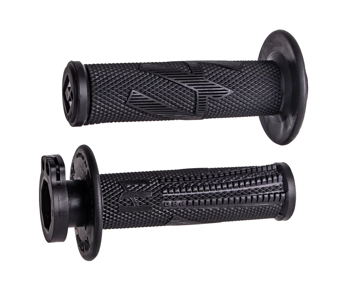 סט גריפים עם נעילה ODI Emig Pro V2 בצבע שחור סט גריפים עם נעילה ODI Emig Pro V2 בצבע שחור
