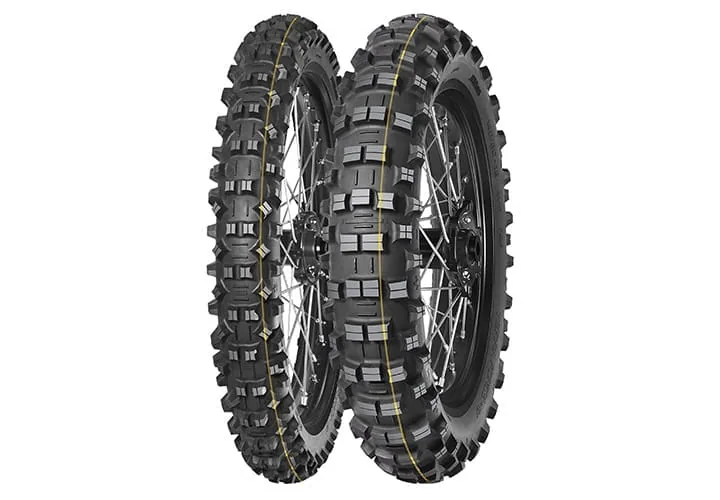 צמיגי MITAS Terra Force-EF Super עם פס צהוב צמיג קדמי לאנדורו MITAS Terra Force-EF Super 90/90-21 פס צהוב