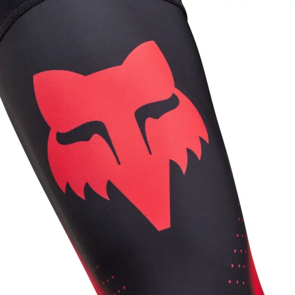 גרבי רכיבת שטח פוקס FOX Flexair Knee Brace 25 אדום זוהר – תמונה 2