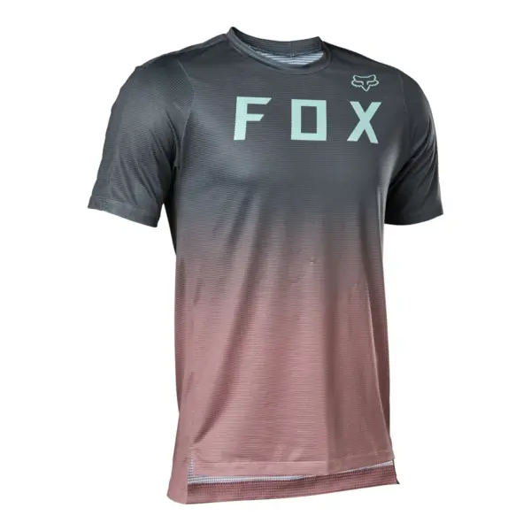 חולצת רכיבת אופני שטח קצרה פוקס FOX Flexair בגוון אפור-סגול (Plum Perfect), מבט מלפנים