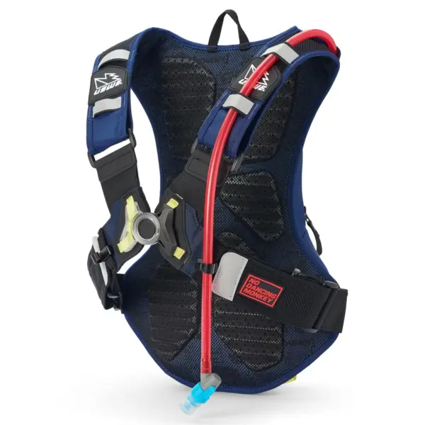 תיק שתייה לרכיבה USWE Moto Hydro 8L כחול – תמונה 2