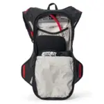 תיק שתייה USWE MTB Hydro 8L שחור-אדום – תמונה 3