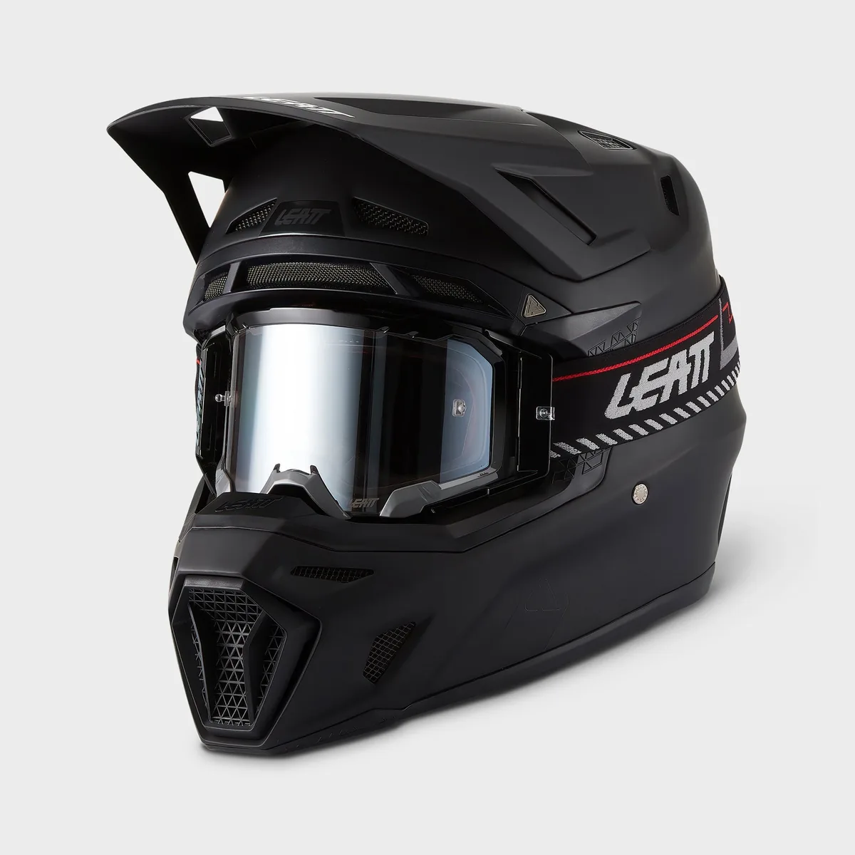 קסדת שטח LEATT Moto 8.5 בצבע שחור סאטן קסדת שטח ליט LEATT Moto 8.5 בצבע שחור סאטן