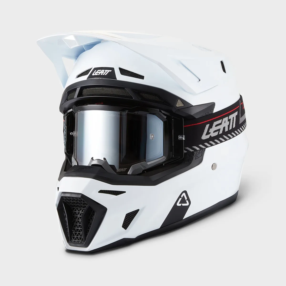 קסדת שטח LEATT Moto 8.5 בצבע לבן קסדת שטח ליט LEATT Moto 8.5 בצבע לבן