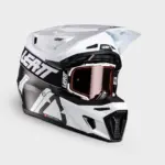 קסדת שטח ליט LEATT Moto 9.5 Carbon בצבע קרבון לבן