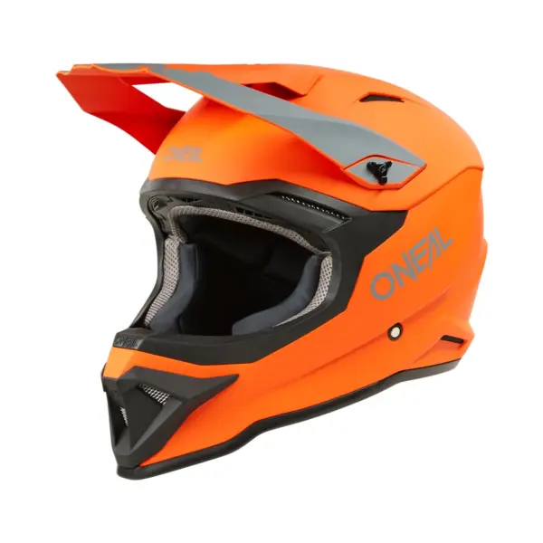 קסדת שטח אוניל O'NEAL 1SRS Solid בצבע כתום, מבט קדמי באלכסון